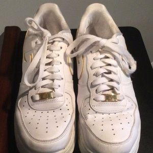 NIKE AIR FORCE ONE sneakers